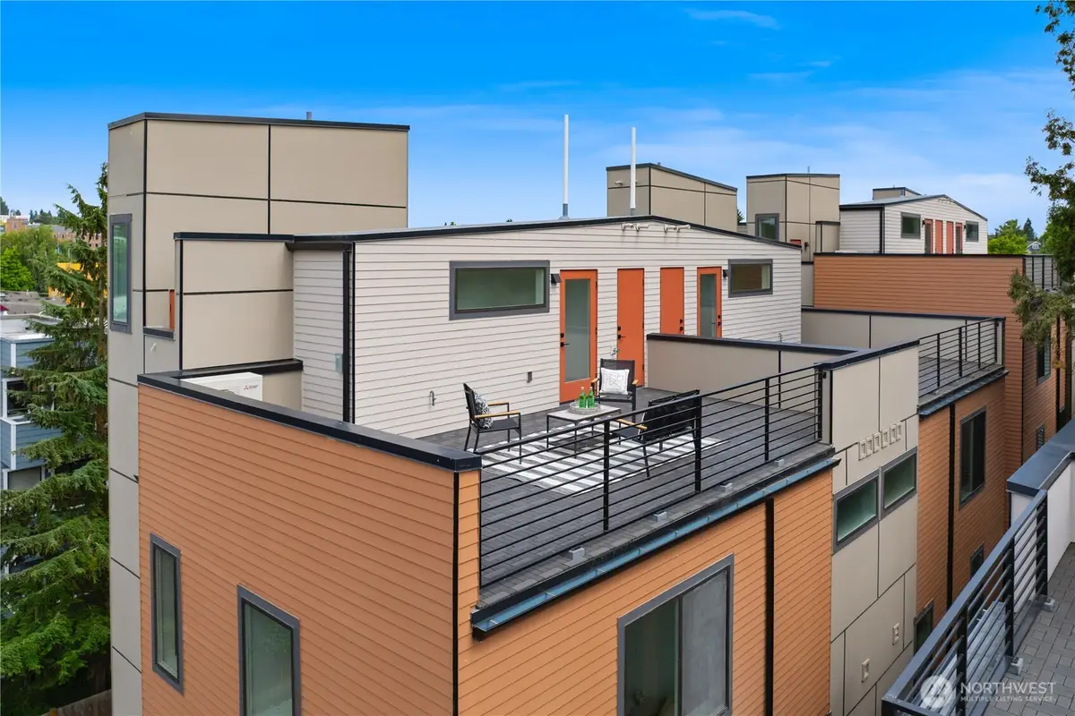 6538 Latona Avenue Ne, Seattle, WA 98115 - #1