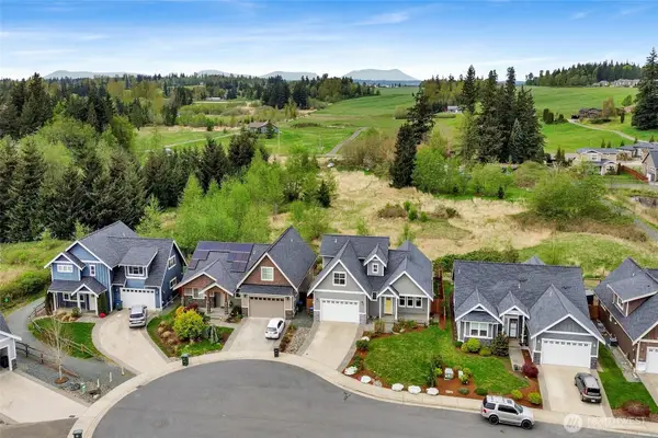 2760 Jessie Court, Ferndale, WA 98248