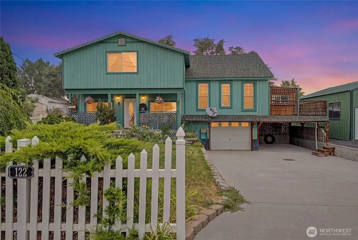 122 SE 3rd Avenue, Soap Lake, WA 98851 - #1