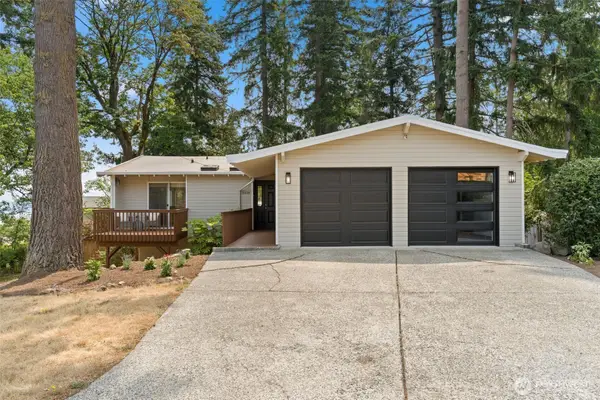 16639 SE 26th Place, Bellevue, WA 98008