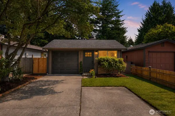 10011 52nd Drive Ne, Marysville, WA 98270