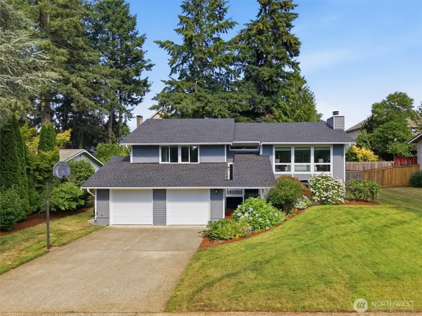9550 172nd Avenue Ne, Redmond, WA 98052