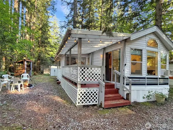 150 Big River Boulevard W #150, Deming, WA 98244