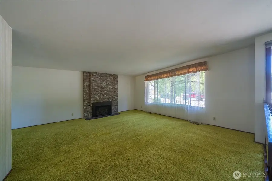 6054 123rd Avenue Se, Bellevue, WA 98006 - #3