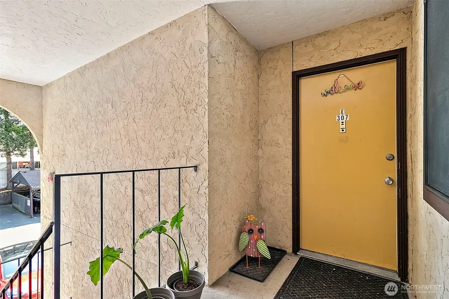 10005 SE 235th #E307, Kent, WA 98031 - #3