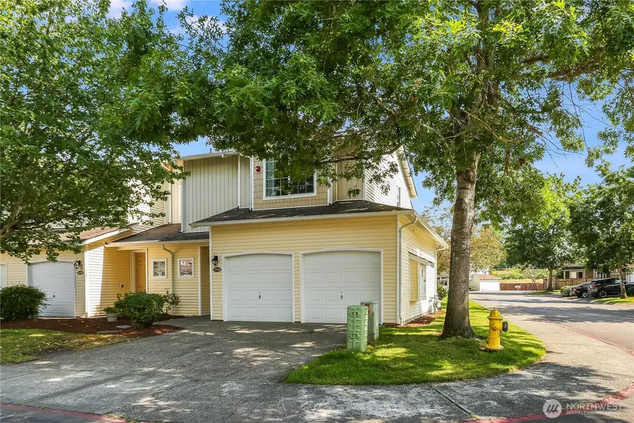 3115 SE 11th Place #1049, Renton, WA 98058 - #2
