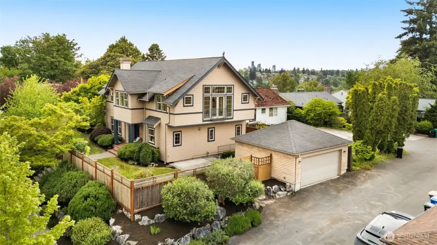 4606 S Andover Street, Seattle, WA 98118 - #2