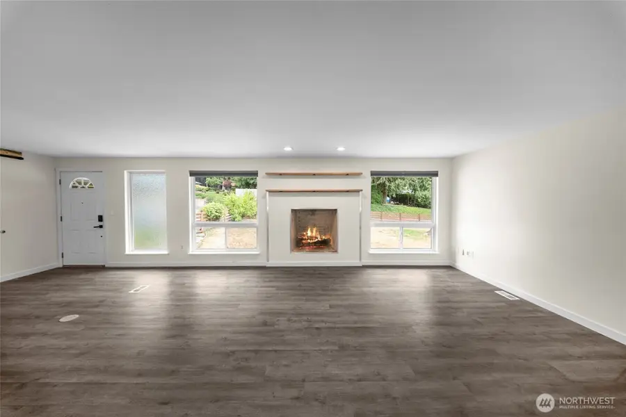 9320 31 Street E, Edgewood, WA 98371 - #2