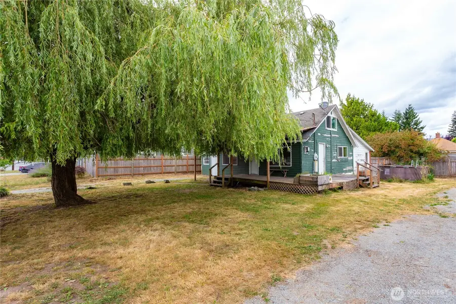806 Pacific Street, Sedro Woolley, WA 98284 - #2