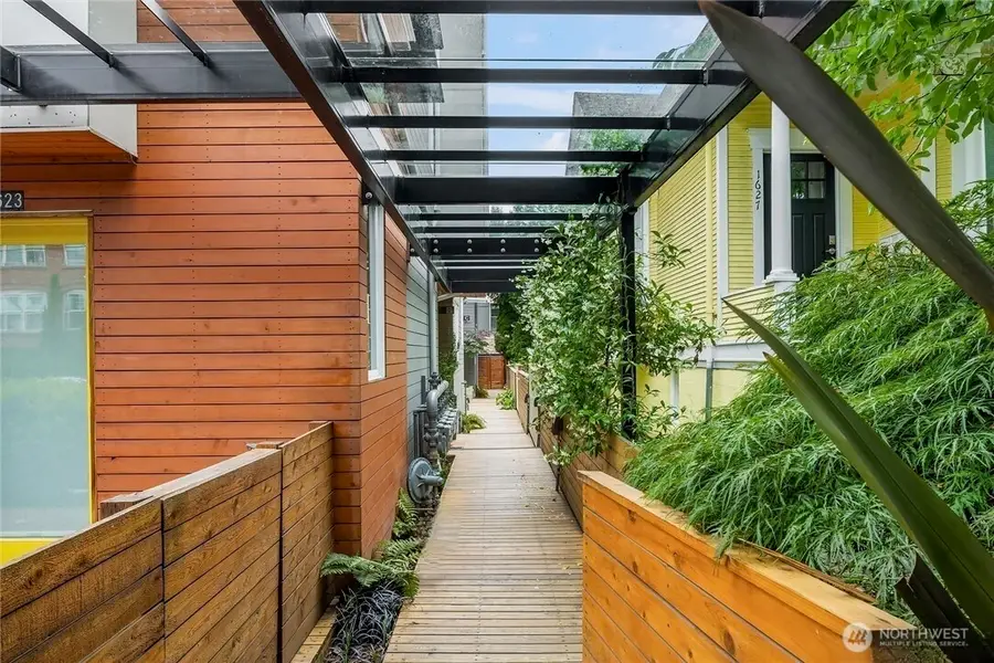 1623 14th Avenue #E, Seattle, WA 98122 - #3