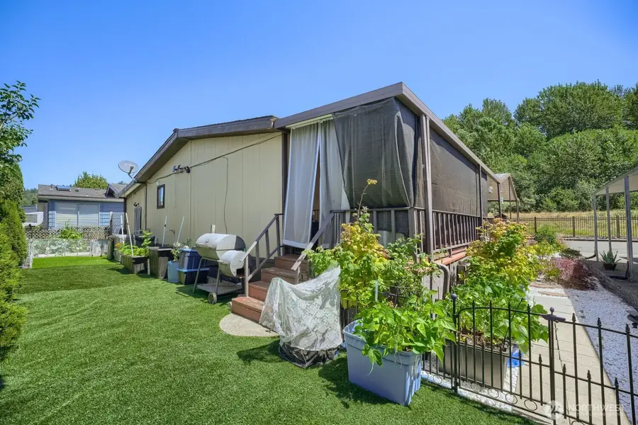3611 NE I St #207, Auburn, WA 98002 - #2