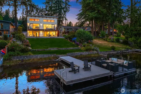22021 SE 21st Place, Sammamish, WA 98075