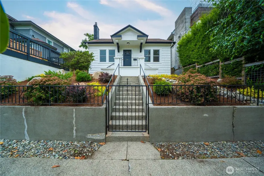 1509 4th Avenue W, Seattle, WA 98119 - #2