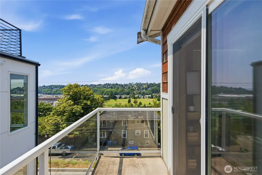 2540 14th Avenue W, Seattle, WA 98119 - #2