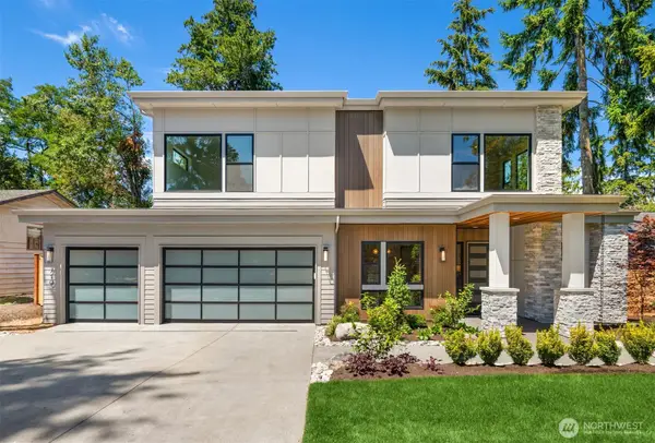 719 19th Lane W, Kirkland, WA 98033