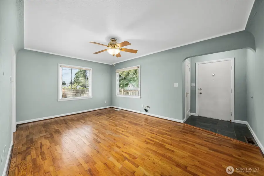 118 E 65th Street, Tacoma, WA 98404 - #3