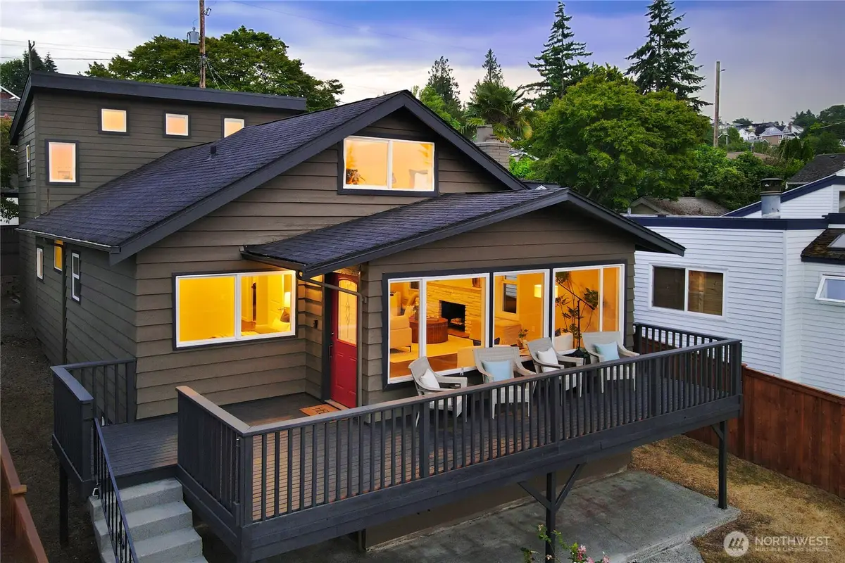 6340 40th Avenue Sw, Seattle, WA 98136 - #1