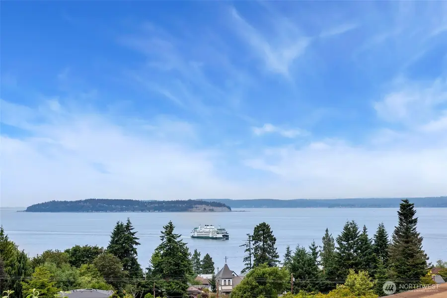 612 Park Avenue, Mukilteo, WA 98275 - #2