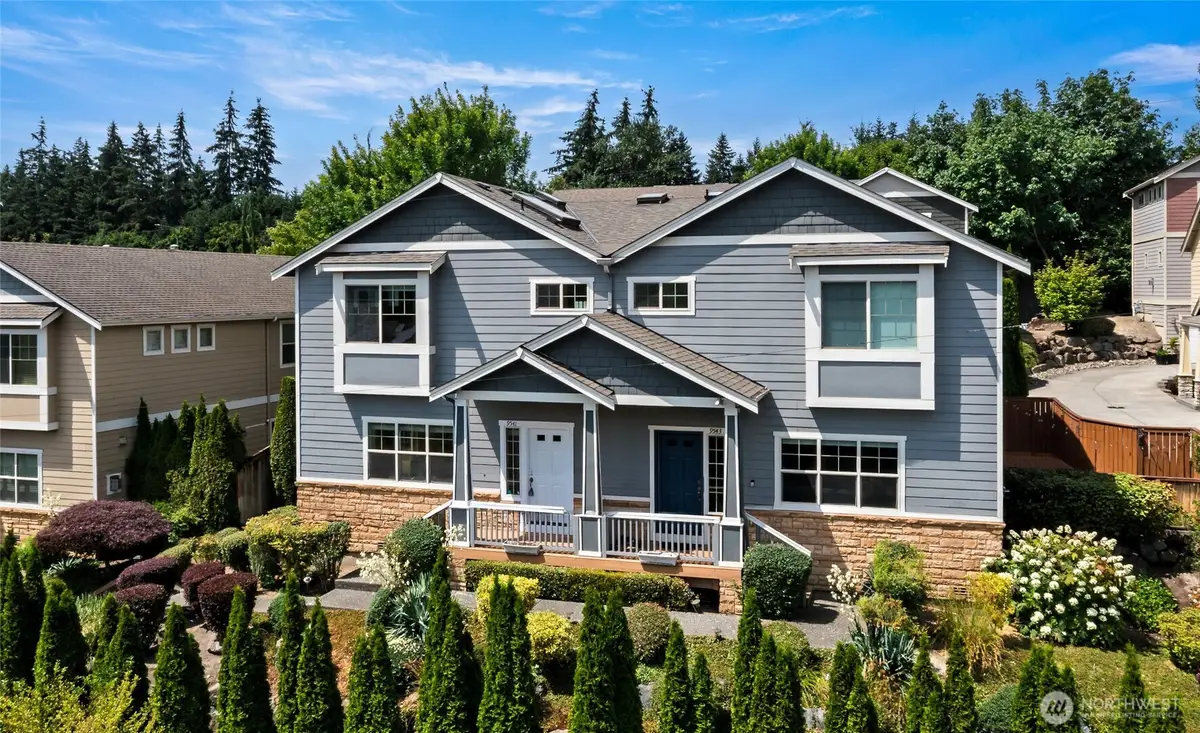 9541 Slater Avenue Ne, Kirkland, WA 98033 - #1