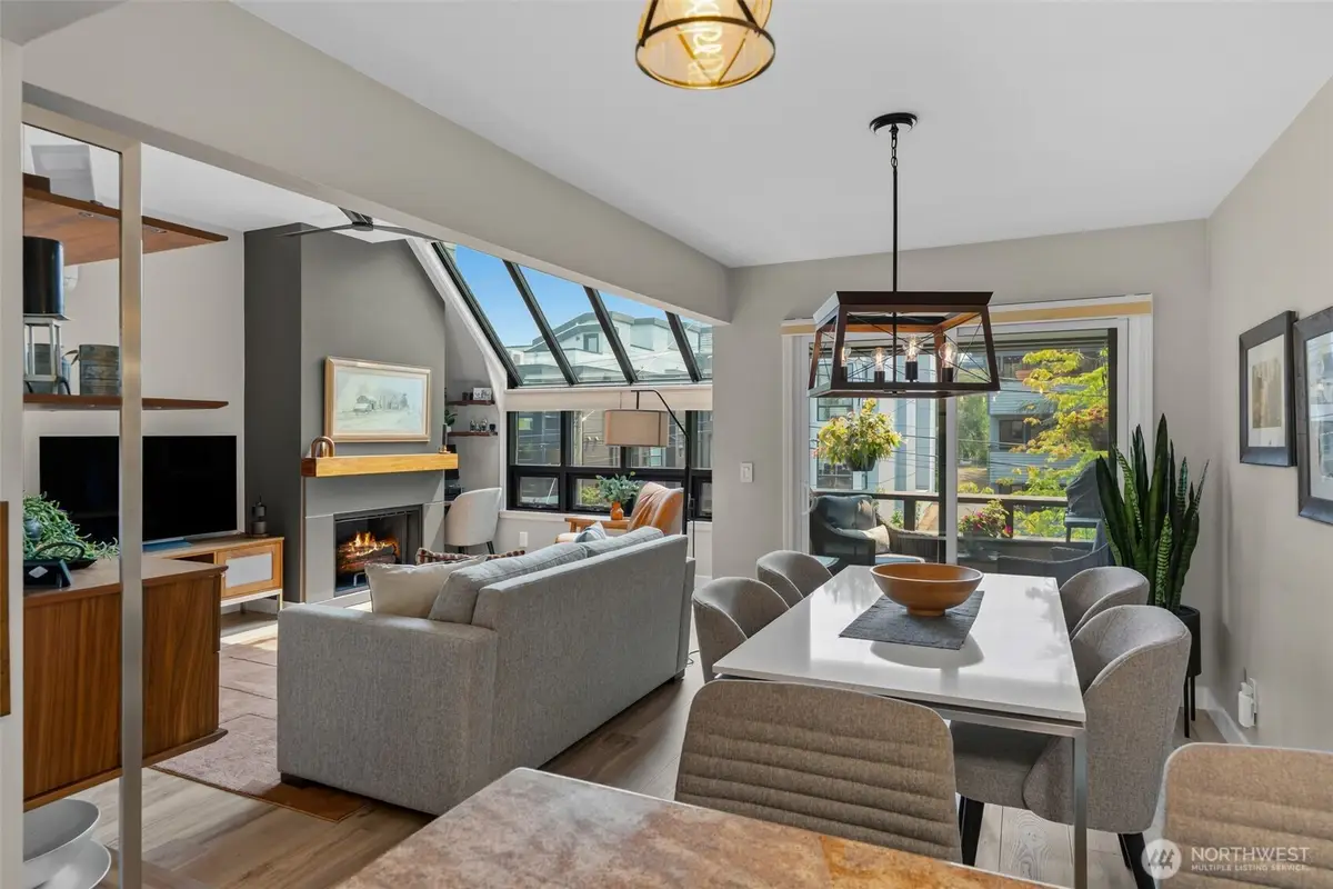 6300 Sand Point Way Ne #306, Seattle, WA 98115 - #1