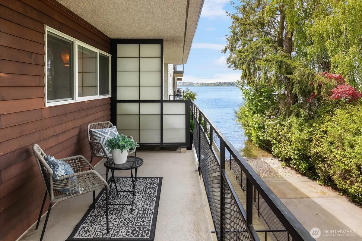 6201 Lake Washington Boulevard Ne #208, Kirkland, WA 98033 - #1