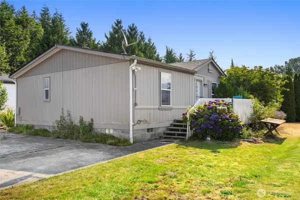 905 Carriage Ct #14, Sedro Woolley, WA 98284