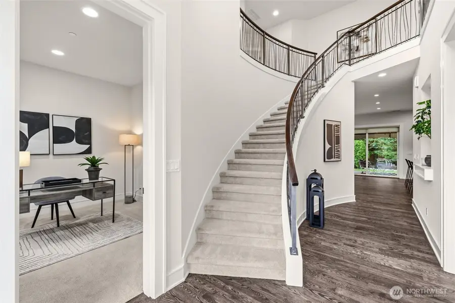 8431 SE 39th Street, Mercer Island, WA 98040 - #3