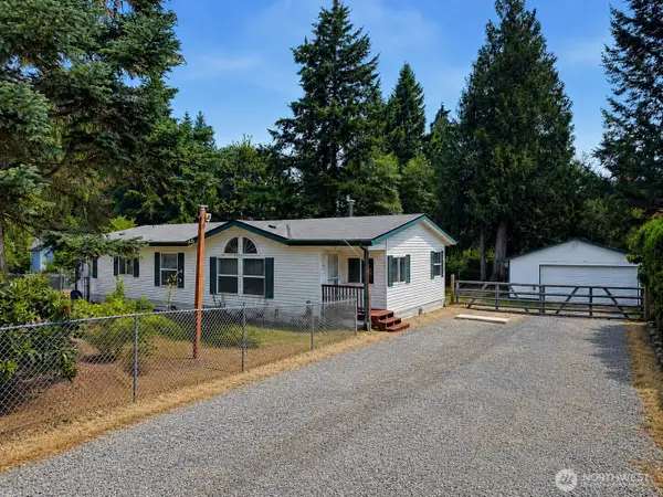 13111 213th Avenue Ct E, Bonney Lake, WA 98391