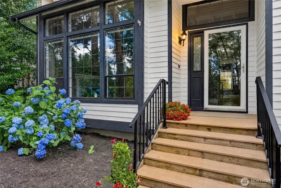 706 S Davies Road, Lake Stevens, WA 98258 - #2