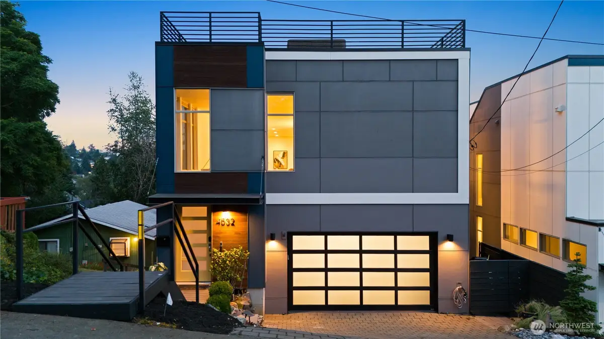 4532 51st Place Sw, Seattle, WA 98116 - #1