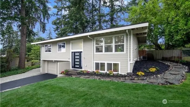 16436 SE 8th St, Bellevue, WA 98008 - #3
