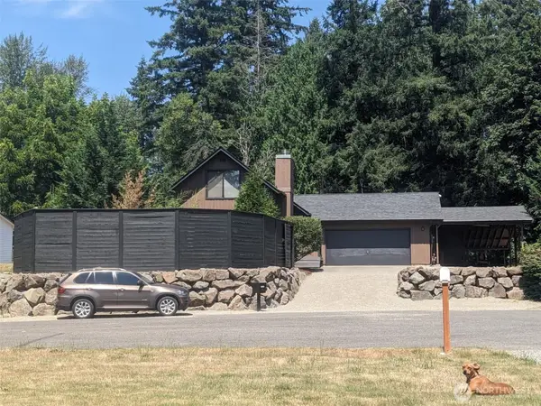 22718 SE 321st Place, Kent, WA 98042