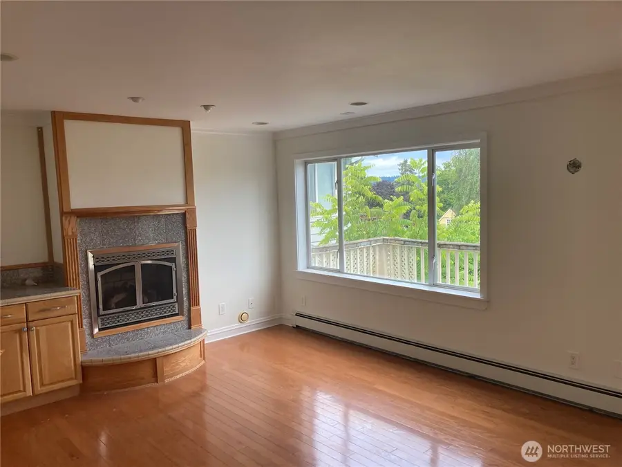6906 55th Avenue S, Seattle, WA 98118 - #3
