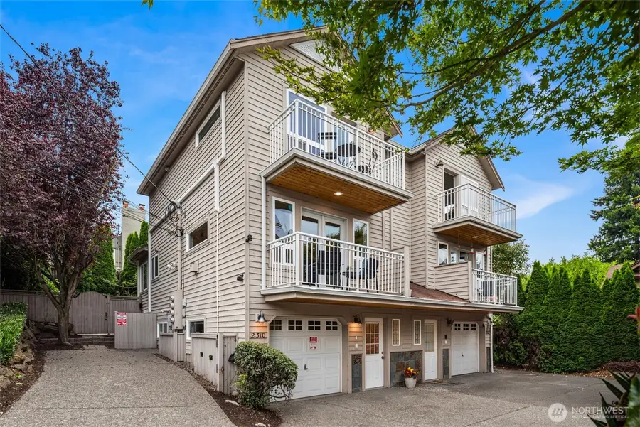 2310 W Dravus Street, Seattle, WA 98199 - #2