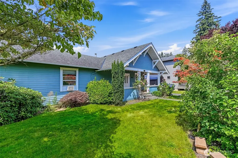 416 N Alcazar Avenue, Arlington, WA 98223 - #3