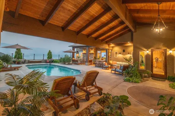 100 Ridgeview Drive, Chelan, WA 98816