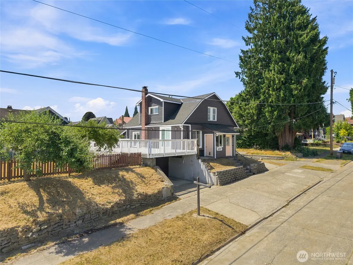1207 8th Street, Bremerton, WA 98337 - #1