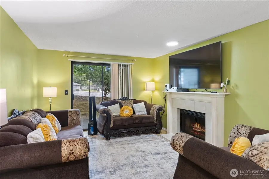 12906 8th Avenue W #F102, Everett, WA 98204 - #3