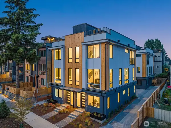 4516 Corliss Avenue N, Seattle, WA 98103