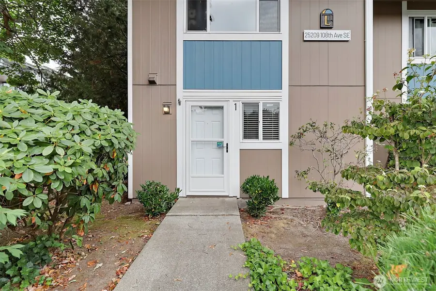 25209 108th Avenue Se #L1, Kent, WA 98030 - #3