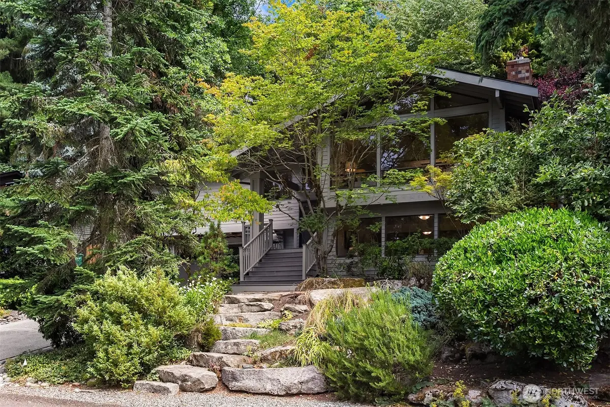 6560 81st Avenue Se, Mercer Island, WA 98040 - #1