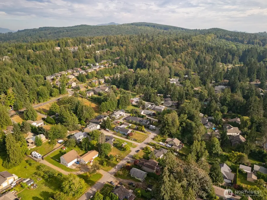 1305 Raymond Street, Bellingham, WA 98229 - #3
