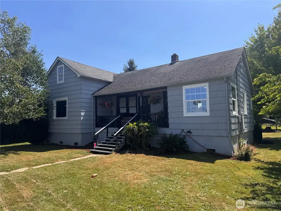1287 SW Sylvenus Street, Chehalis, WA 98532 - #2