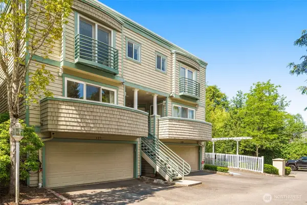 104 9th Lane #127, Kirkland, WA 98033