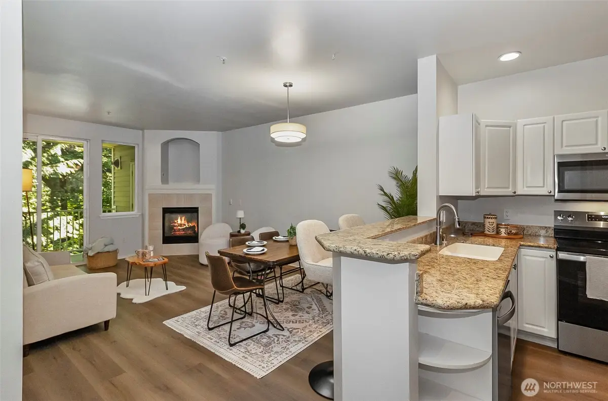 12712 Admiralty Way #F-202, Everett, WA 98204 - #1