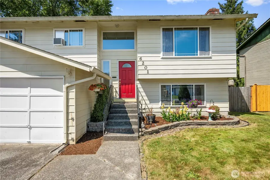 6201 98th Street Ne, Marysville, WA 98270 - #2