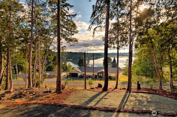 210 E Bridger Lane, Shelton, WA 98584