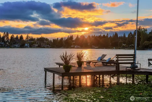 15413 11th Avenue Sw, Burien, WA 98166