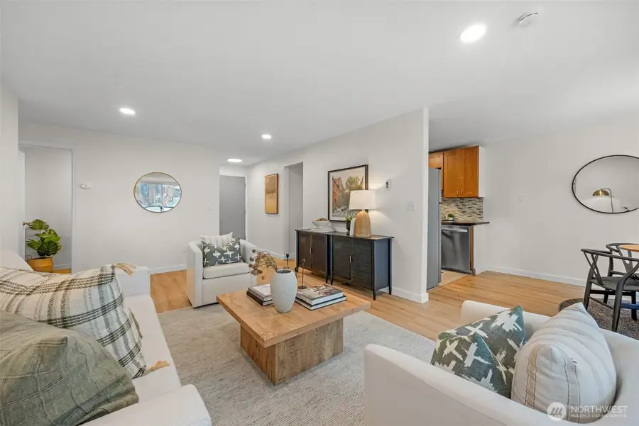 3711 26th Place W #105, Seattle, WA 98199 - #3