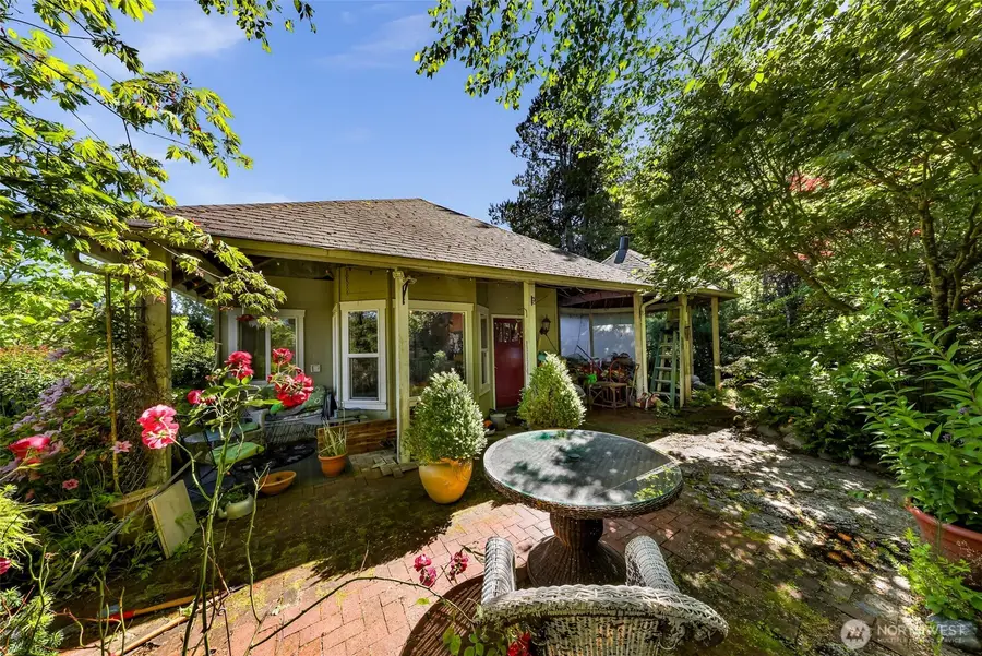 354 Royer Street, Acme, WA 98220 - #2